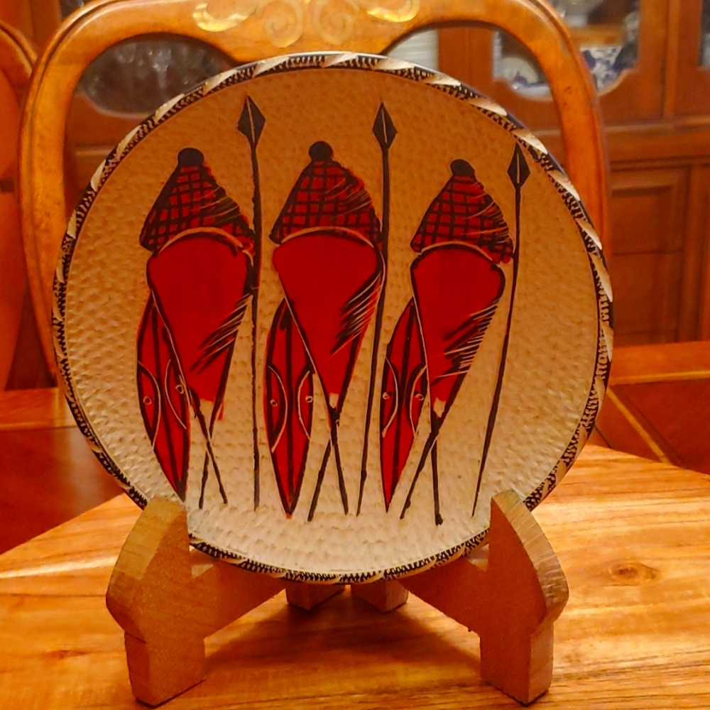 African Cultural Art - Maasai Worriors 8" Diameter & Stand